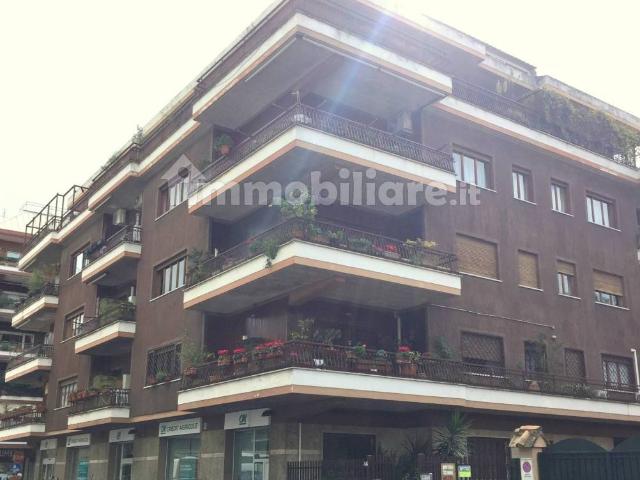 Bilocale via Bevagna, Fleming, Roma