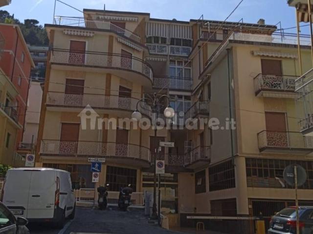 Bilocale via Bergamo 22, Laigueglia