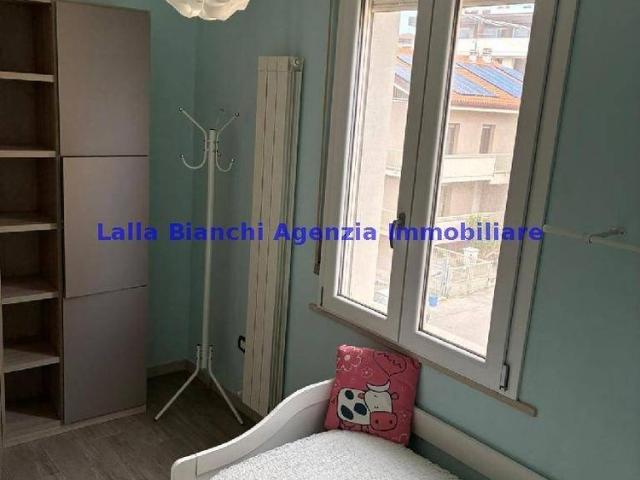 Bilocale via Bernardino Baldi, Baia Flaminia, Pesaro