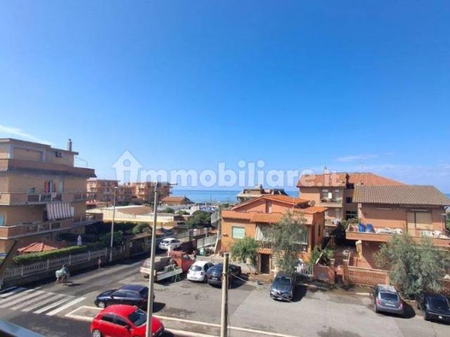Bilocale via Brasilia 9, Torvaianica Celori Mare, Pomezia