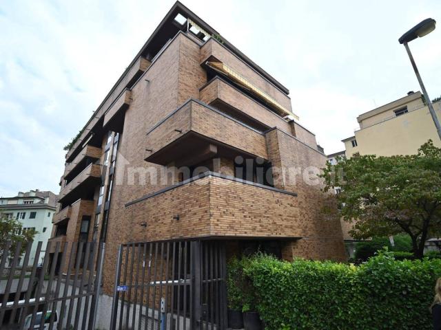 Bilocale via Brennero 5, Centro, Bolzano
