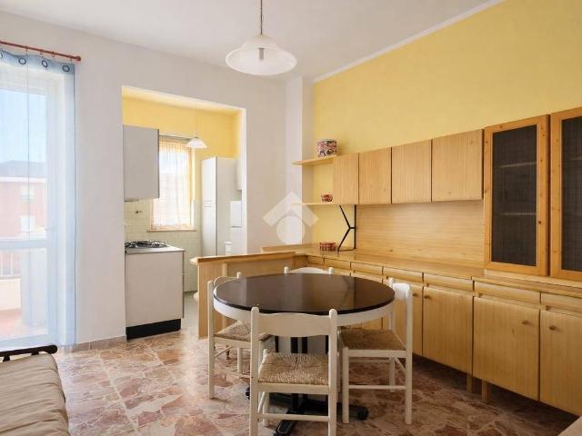 Bilocale via G. Pascoli 43, Centro, Bra