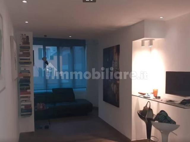Bilocale via Gabriele D'Annunzio 2, Centro Città, Genova