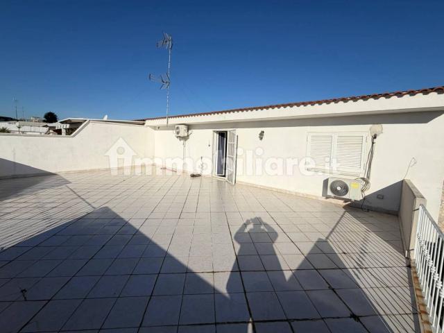 Bilocale via Giulio Petroni, Poggiofranco, Bari