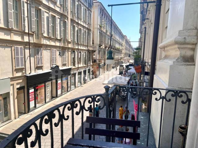 Bilocale via Giuseppe Garibaldi 31, Quadrilatero Romano, Torino