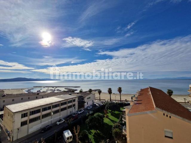 Bilocale via Giacomelli 53, Centro, Follonica