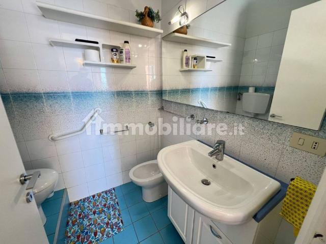 Bilocale via Giacomo Matteotti San Terenzo 3, San Terenzo, Lerici