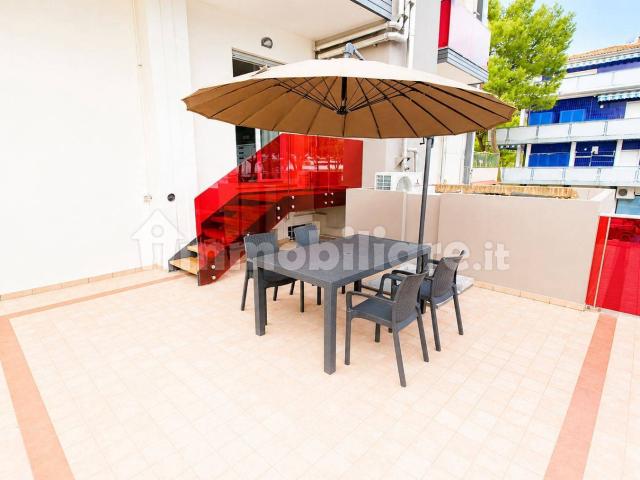 Bilocale via Giosuè Carducci 6, Lido Centro Ovest, Jesolo