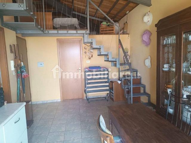 Bilocale via Giovanni Omiccioli 8, Centro, Scilla
