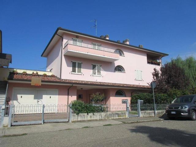 Bilocale via gramsci 139, Lugo
