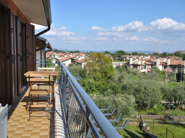 Bilocale via D. Alighieri 33, Solarolo, Manerba del Garda
