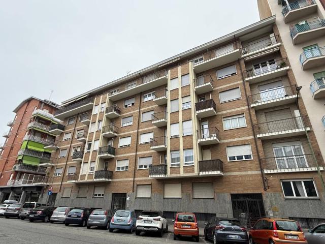 Bilocale via Domenico Cimarosa 84, Barriera di Milano, Torino