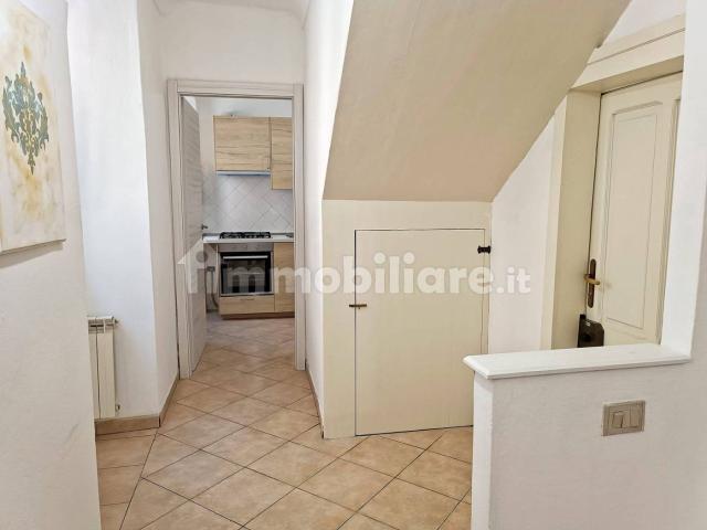 Bilocale via dei Genovesi 82, Castello, Cagliari