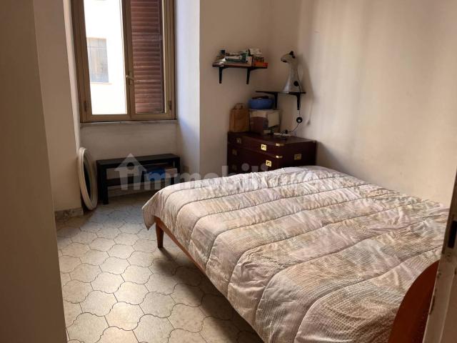 Bilocale via dei Ramni, San Lorenzo, Roma