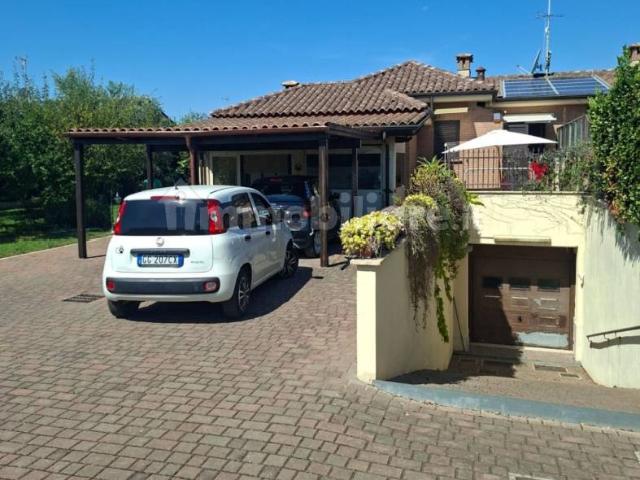 Bilocale via del Divino Amore 6C, Frattocchie, Marino
