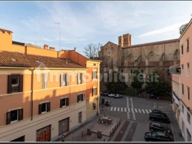 Bilocale via del Pratello 11, San Felice, Bologna