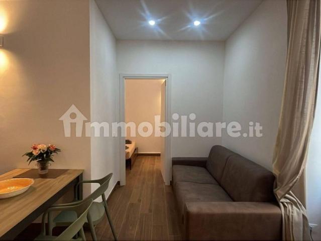 Bilocale via del Teatro 1, Centro Storico, La Spezia