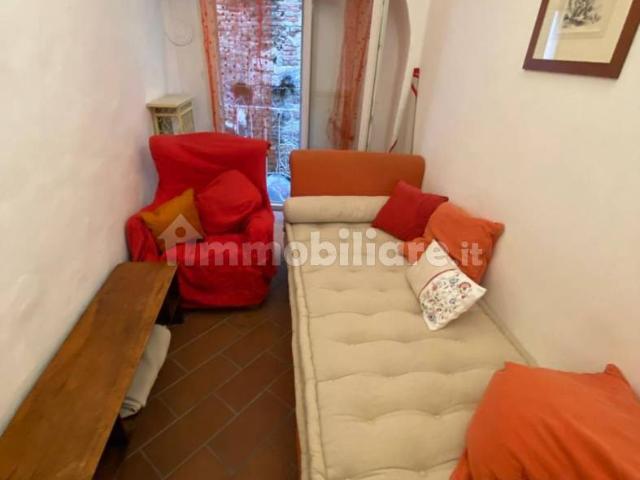 Bilocale via dell'Orso 7, Centro Storico, Perugia