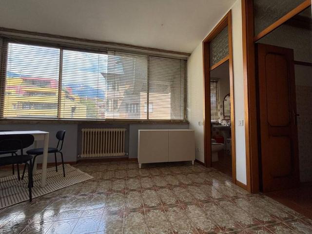Bilocale via della Gora, Centro Sud, Rovereto