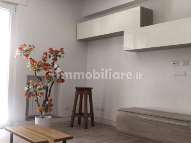 Bilocale via Duca degli Abruzzi 11, Centro, Ladispoli