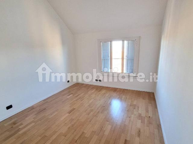 Bilocale via Emilio De Marchi 60, Greco Segnano, Milano