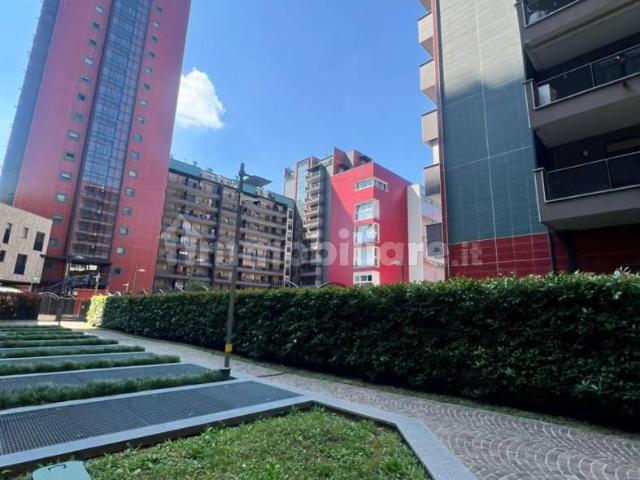 Bilocale via Enrico Cosenz 54, Bovisa, Milano