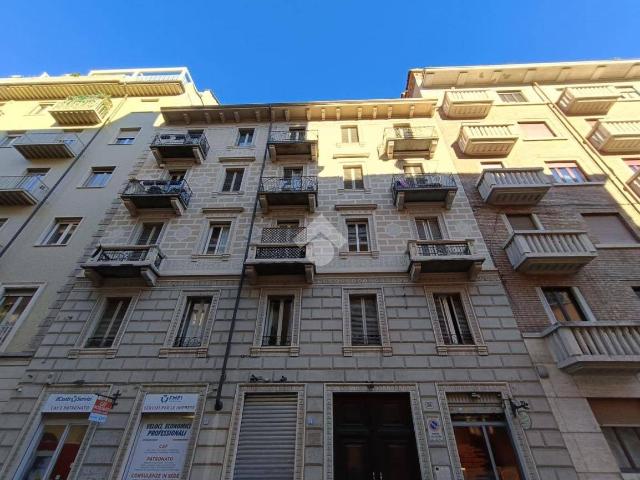 Bilocale via Evangelista Torricelli 38, Crocetta, Torino