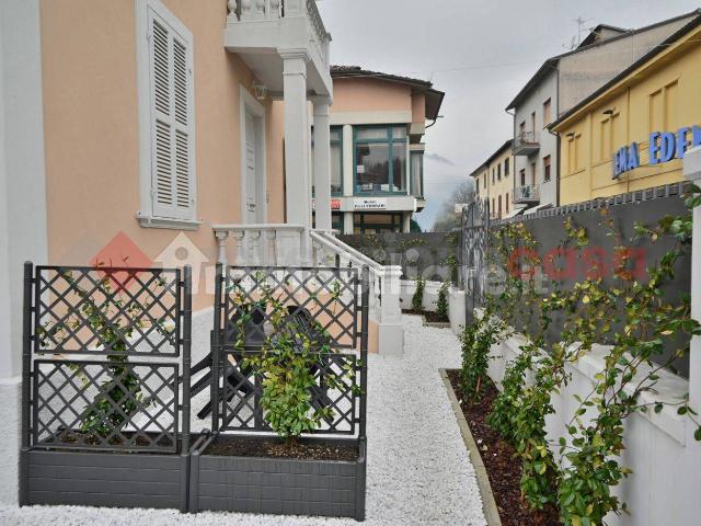 Bilocale via Farini, 8, Centro, Castelnuovo di Garfagnana