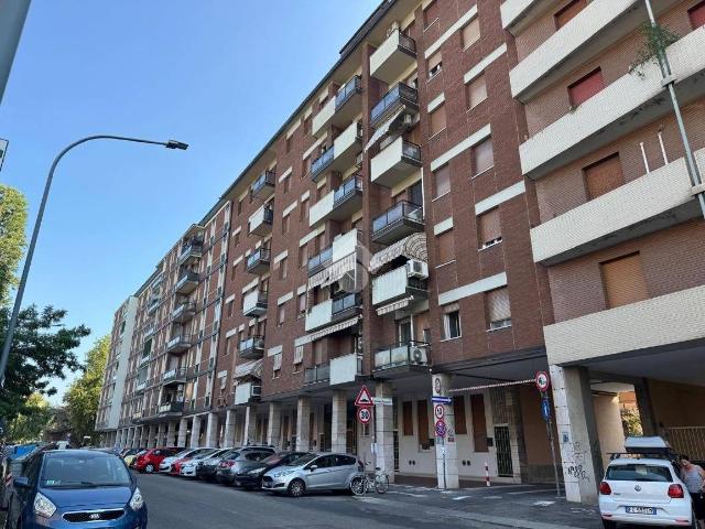 Bilocale via Ferruccio Garavaglia 4, San Donato, Bologna