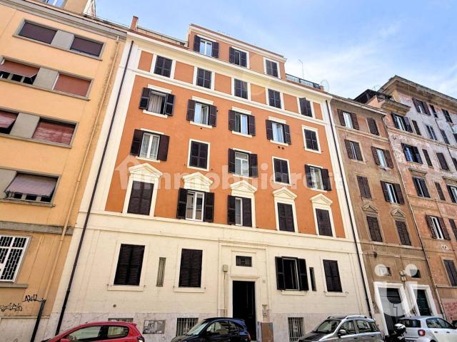 Bilocale via Francesco Carletti, Ostiense, Roma