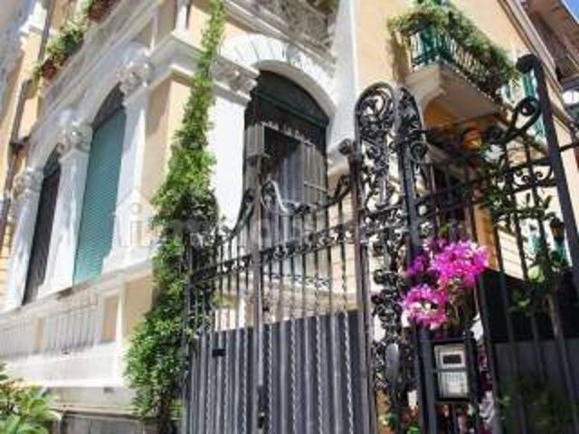Bilocale via Francesco Todaro 20, Tirone, Messina