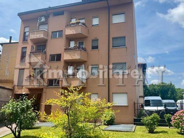 Bilocale via Fratelli Cairoli 55, Centro, Sesto San Giovanni