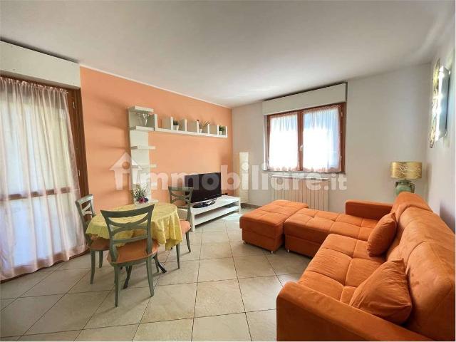 Bilocale via Fratelli Bozzi, 27, Quarto Cagnino, Milano