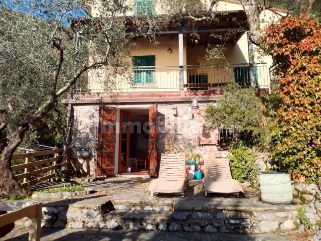 Bilocale via Fratelli Landi 45, La Serra, Tellaro, Lerici