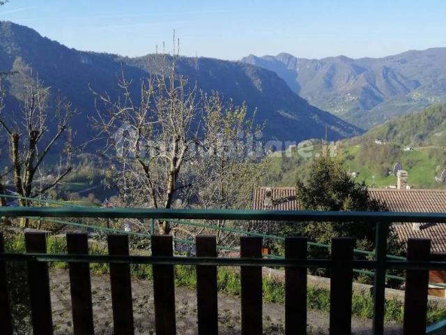 Bilocale via Orobica 10, Dossena