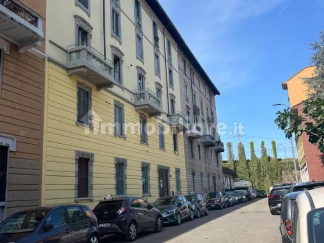 Bilocale via Ottavio Rinuccini, Rovereto, Milano