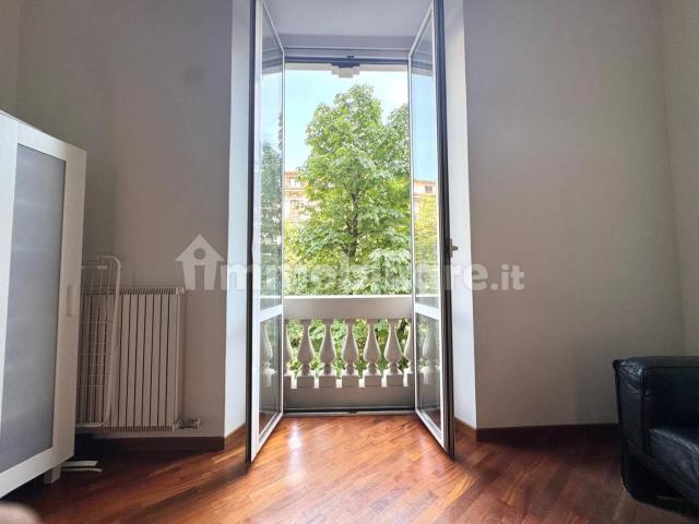 Bilocale via Lazzaro Papi 7, Porta Romana Medaglie d'Oro, Milano