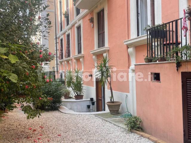 Bilocale via Lutezia 9, Pinciano Villa Ada, Roma