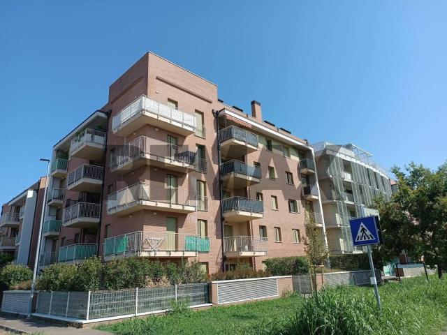 Bilocale via Luchino Visconti 1, Stazione, Ferrara