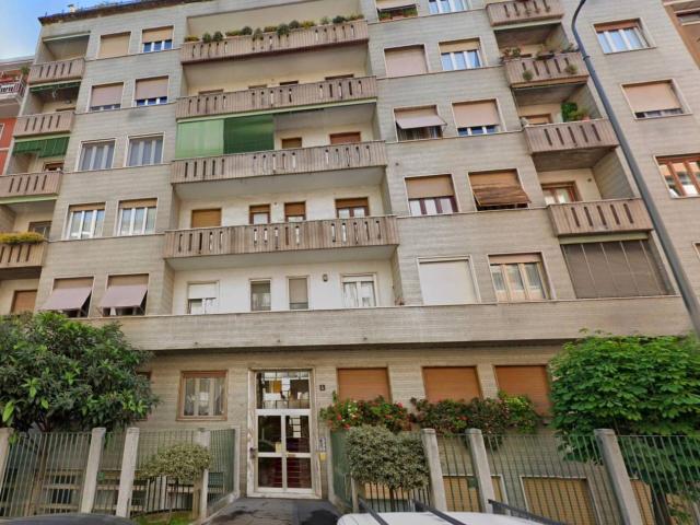 Bilocale via Luigi Capranica 4, Città Studi, Milano