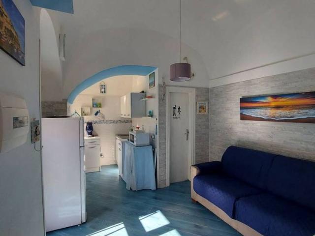 Bilocale via Morgioni 33, Centro, Ischia
