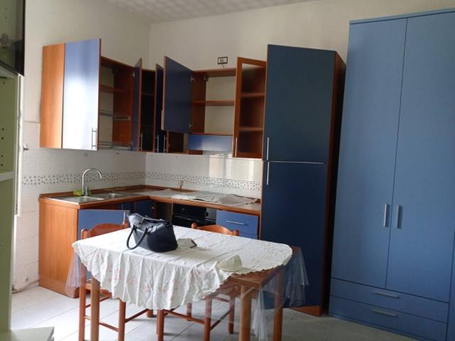 Bilocale via Mantova 3, Centro, Potenza