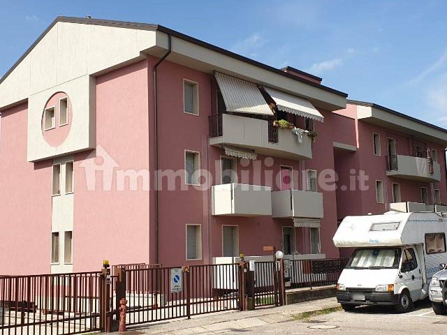 Bilocale via Mantovana 129, Via Mantovana Dossobuono, Verona