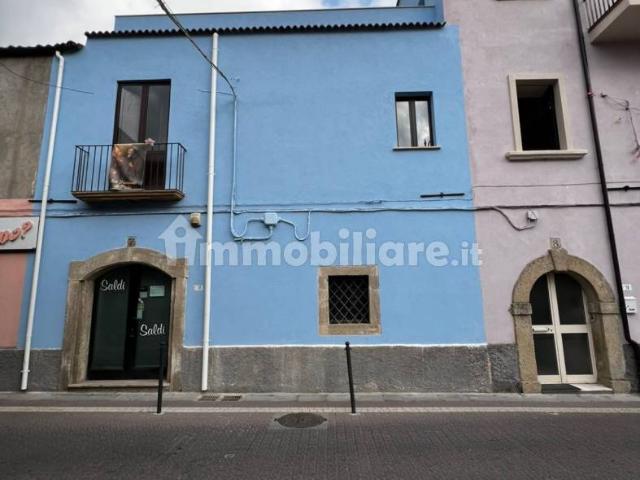 Bilocale via Marina 8, Centro, Paola