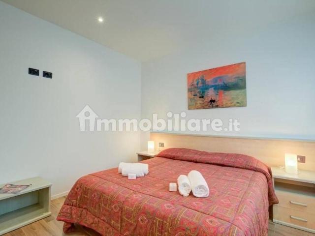 Bilocale via Martini 7a, Centro, Riva del Garda