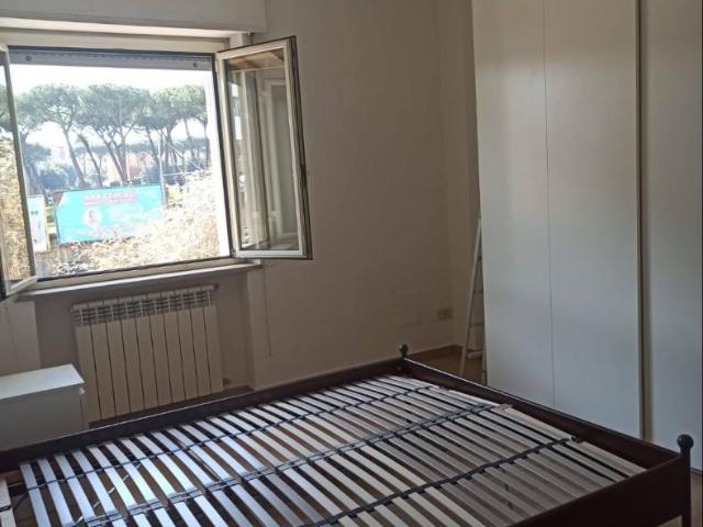 Bilocale via Michele Pietravalle 12, Zona Ospedaliera, Napoli
