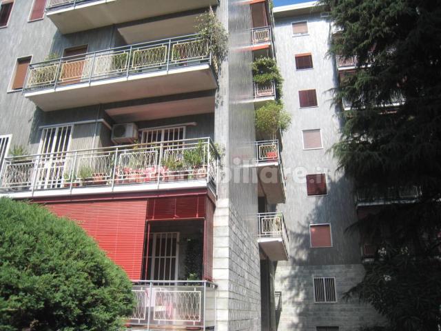 Bilocale via Novara 3, Centro, Rozzano