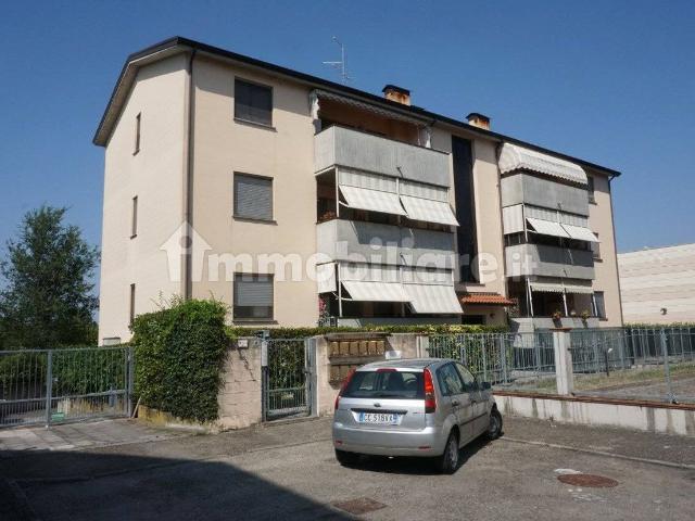 Bilocale via Napoli, 4, Colorno