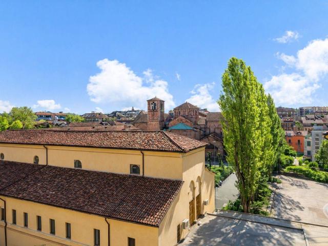 Bilocale via Solferino 11, Lanza, Milano