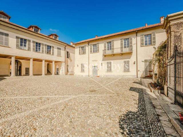 Bilocale via San Carlo, Centro, Arona